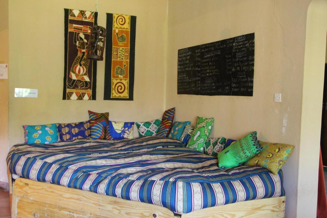 Blend Lodge And Kitchen - Pakachere Zomba Ngoại thất bức ảnh