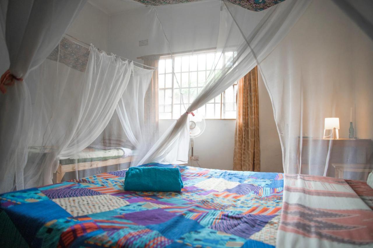 Blend Lodge And Kitchen - Pakachere Zomba Ngoại thất bức ảnh
