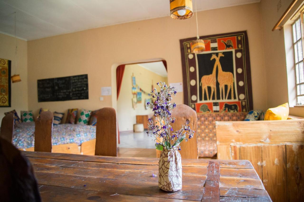 Blend Lodge And Kitchen - Pakachere Zomba Ngoại thất bức ảnh