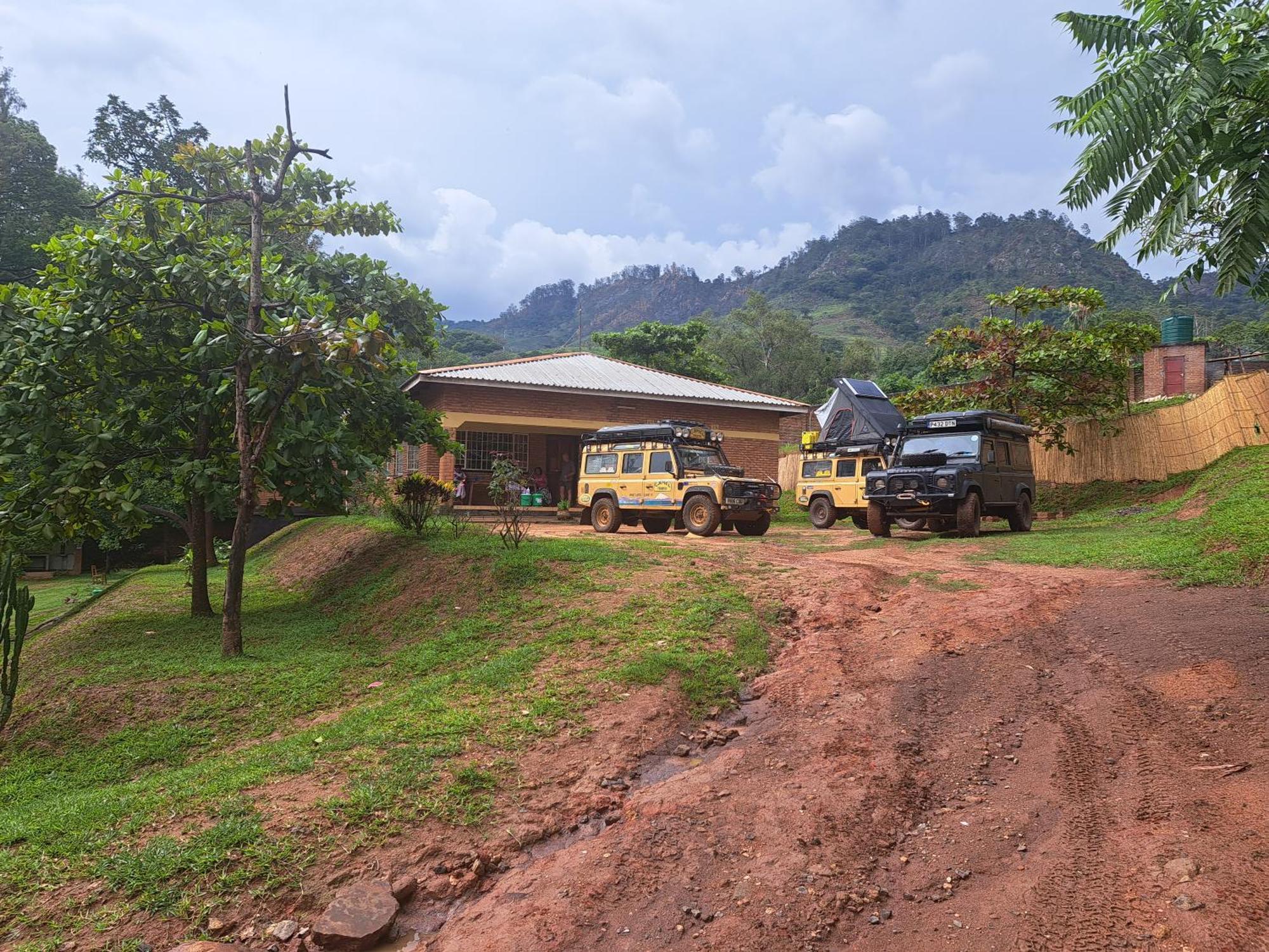 Blend Lodge And Kitchen - Pakachere Zomba Ngoại thất bức ảnh